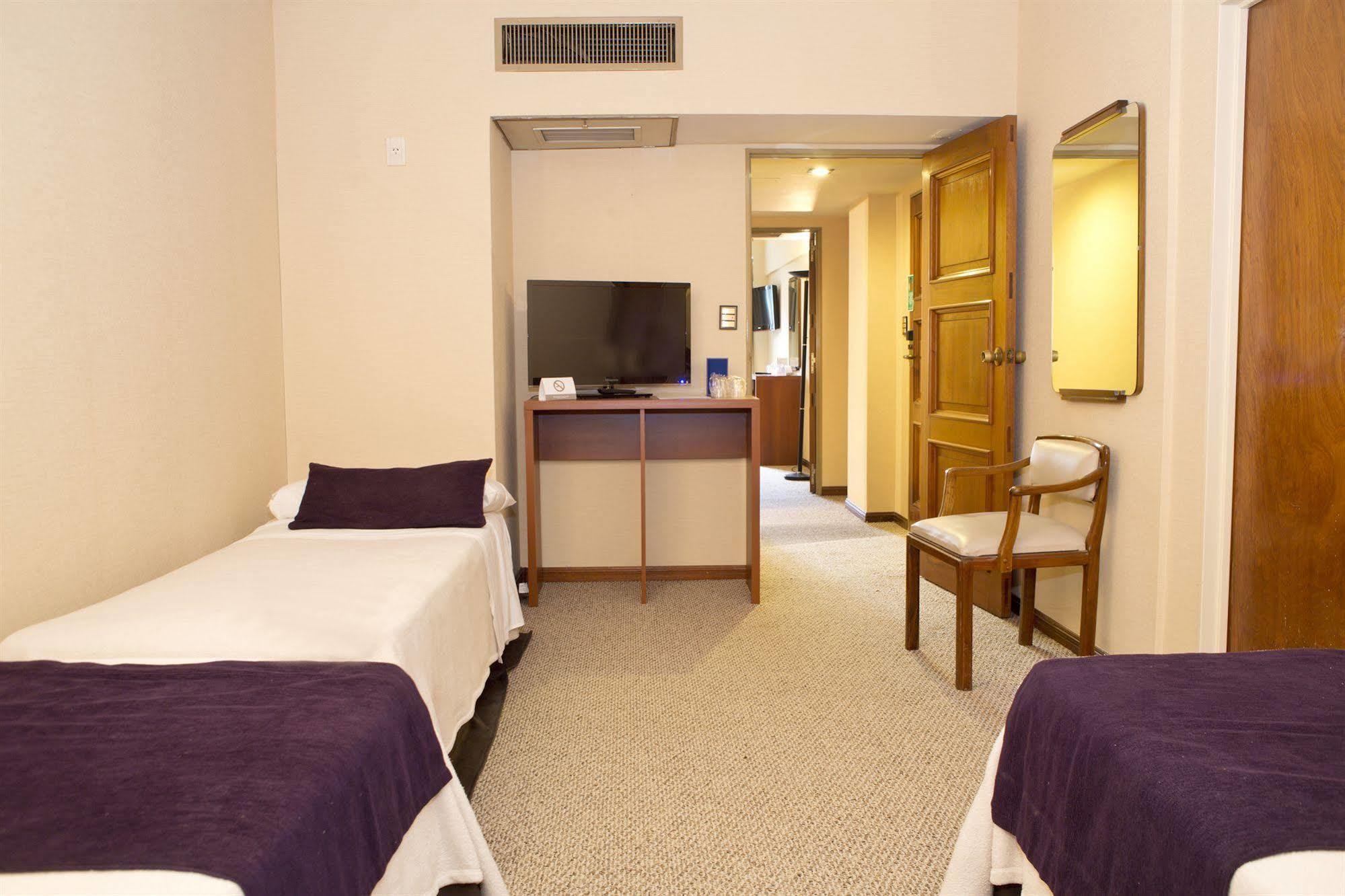 Bisonte Libertad Hotell Buenos Aires Eksteriør bilde